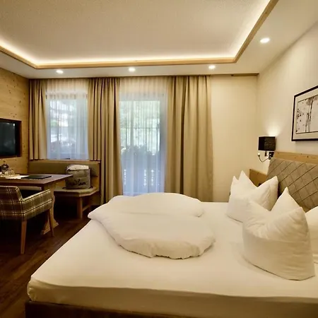 Brunnenhof Hotel 3*