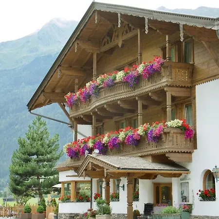 Hotel Brunnenhof Neustift im Stubaital