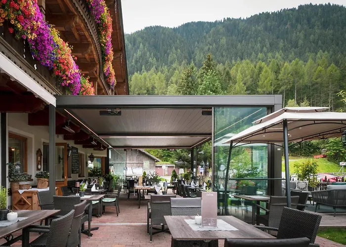 Brunnenhof Отель